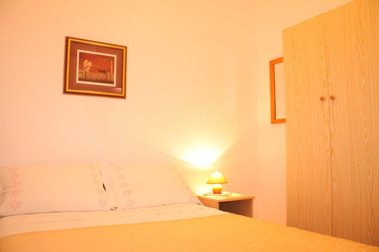 Apartment Anand *